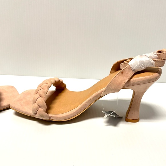Torrid Blush Braided Sandal Size 8.5 - Picture 6 of 11